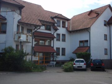 1,5 Zimmer-Wohnung in Trossingen (kaum Parkmöglichkeiten), 78647 Trossingen, Etagenwohnung